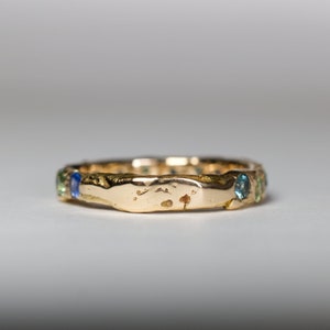 Montana Sapphire Eternity Ring Minimal Engagement Ring Organic Gold ...