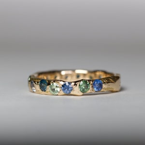 Montana Sapphire Eternity Ring Minimal Engagement Ring Organic Gold ...