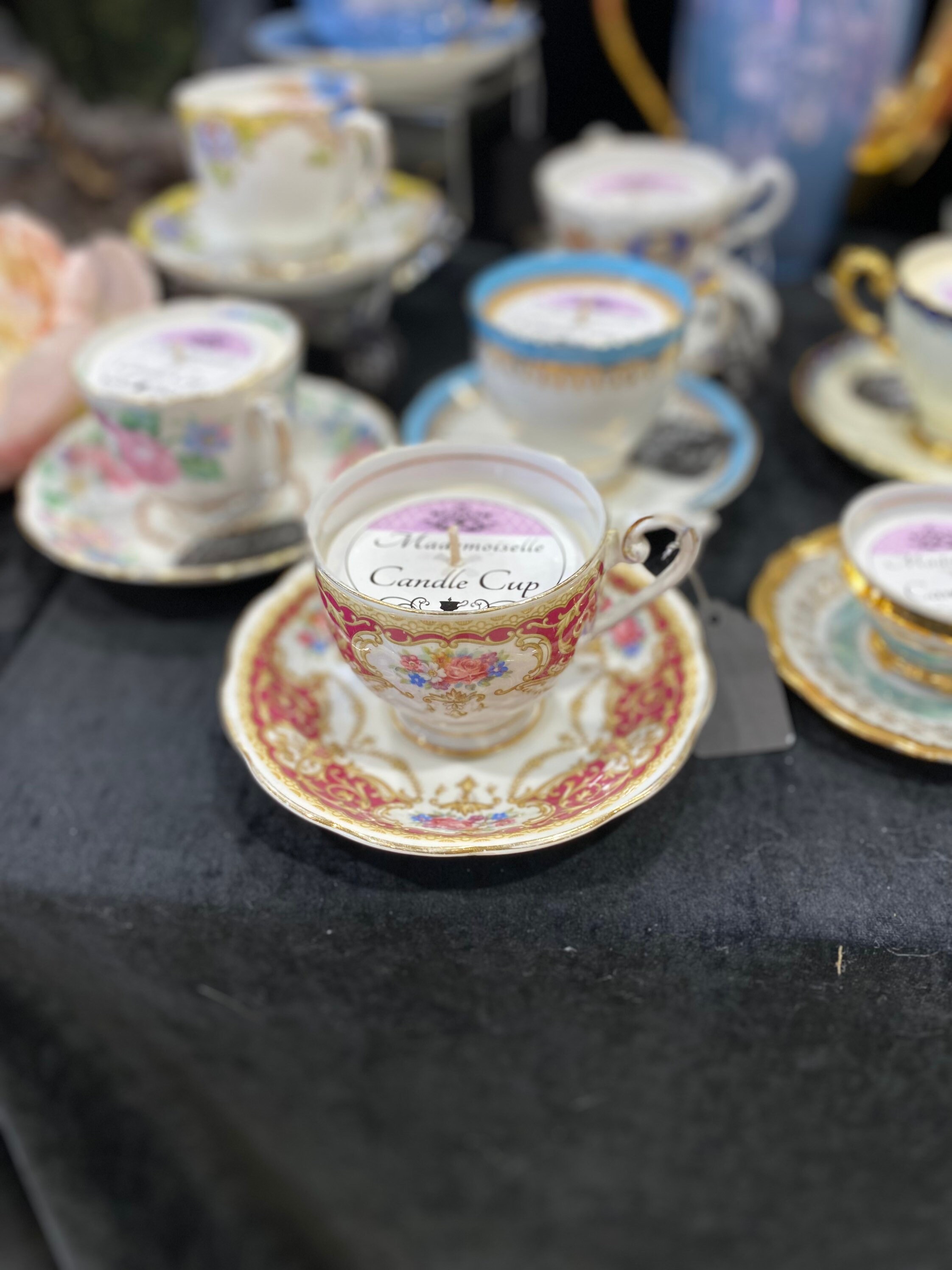 Bougie Parfumée en Porcelaine Regency