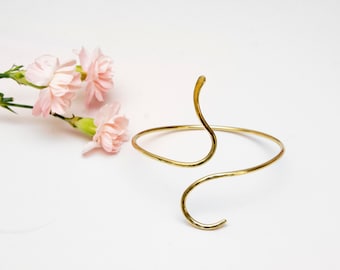 Snake design Brass  arm cuff,bracelet cuff, Armlet Wire wrapped  ,Arm Cuff, Open end cuff,upper arm cuff