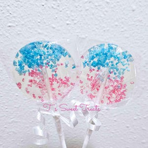 Gender Reveal/Baby Shower Traditional Flavored (12ct) Round Lollipops w/Pink and Blue Sanding Sugar