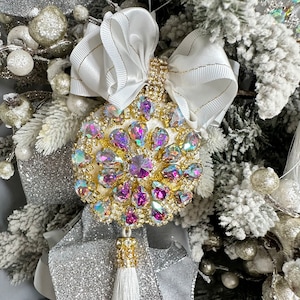 Enfeites de disco de joias de Natal, veludo branco, strass, laço, borla, feito à mão, ouro, prata, tamanho 120 mm x 70 mm