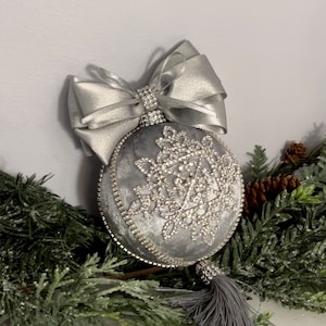 Christmas Handmade Ornament Jewel Gray Silver Velvet, Rhinestones, Lace 8” measuring with bow tassels bild 1