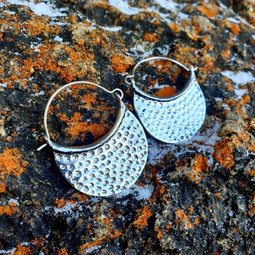 Hammered solid earrings, silver hoop earrings, dainty earrings, delicate earrings, handmade jewelry, wedding earrings, handmade earrings