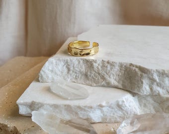Wavy star dainty gold ring, galaxy celestial sky constelation milky way mooon ring, delicate handmade jewellery, adjustable gold plated ring