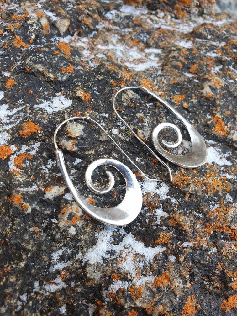 Minimalist• fine spiral silver earrings, handmade jewelry, handmade gypsy earrings, boho earrings, gypsy jewelry, silver plated earrings