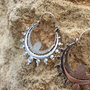 Horizon ⊹ silver sun hoop earrings, handmade jewelry, ethnic earrings, intricate sol earrings, delicate boho earrings, silver gypsy jewelry