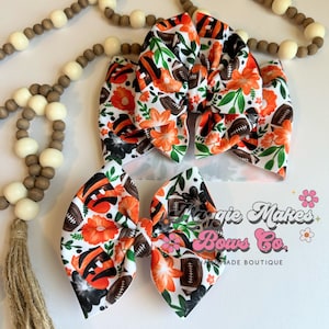 Football headwrap bow, football bows, Bengals inspired headwrap bow, Bengals inspired bow, Superbowl bow, toddler bengals shirt, who Dey bow
