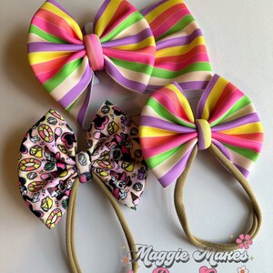 Mouse summer headwrap bows, summer pool bows, summer headwraps, neon headwrap bows, mouse summer bows, bright summer striped bows, stripes