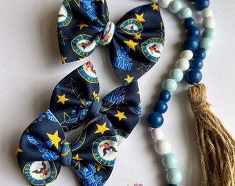 Navy headwrap bow, navy bow, military bow, military homecoming bow, Navy, headwrap bow, Memorial Day navy bow, navy bow and bummies set, bow