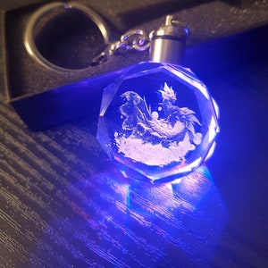Mizutsune Color Changing LED Premium Crystal Laser Engraved 2D Picture Keychain with Souvenir Gift Box & Battery