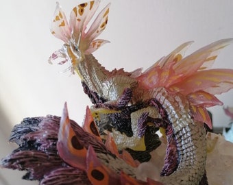 Monster Hunter Mizutsune Figure Pedestal Statue Action Anime Model