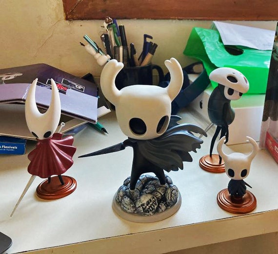 Hollow Knight 木製フィギュア やっと木製のホロウナイトのフィギュア完成した！ : r/HollowKnight