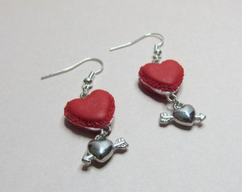 Boucles d'oreilles Saint Valentin Macarons coeurs rouges
