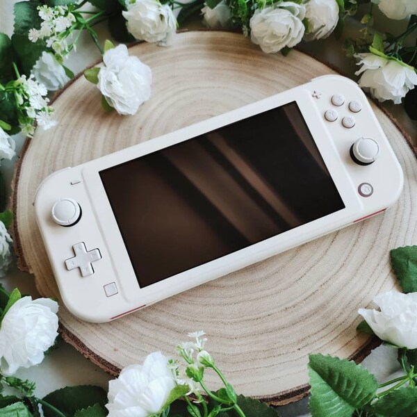 Light Beige Nintendo Switch Lite Skin