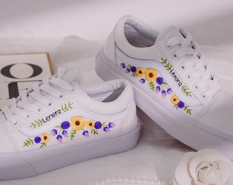 Kundenspezifische Vans Old Shool bestickte, bestickte Hochzeits-Turnschuhe, Brautblumen bestickte Schuhe, personalisierte Sonnenblumen-Turnschuhe