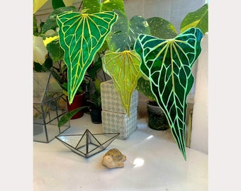 Anthurium Delta Force Stained Glass - Tropical Plant Window Decor - Customizable Cascading Leaves Artwork - Unique Housewarming Gift