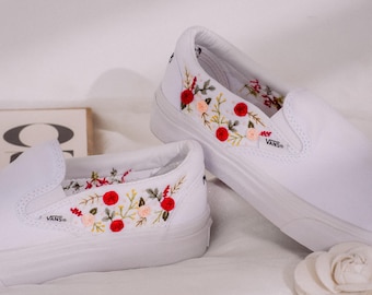 Vans de boda para la novia, zapatos personalizados bordados con rosas, zapatillas nupciales bordadas con flores, Vans personalizadas para boda, regalo para ella.