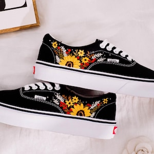 Geborduurde Vans-schoenen met zonnebloem, Vans-instappers aangepaste kleine bloem, geborduurde zonnebloemsneaker, aangepaste Vans geborduurde zonnebloem dames