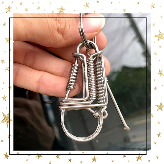 Personalized Ultralight Anti Lost Titanium Carabiner Keychain Key