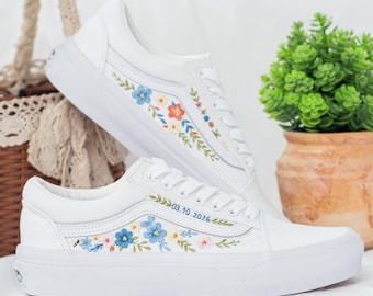 Sneakers babyblauw bruidscadeau, gepersonaliseerde trouwschoenen, comfortabel geborduurd bruidscadeau
