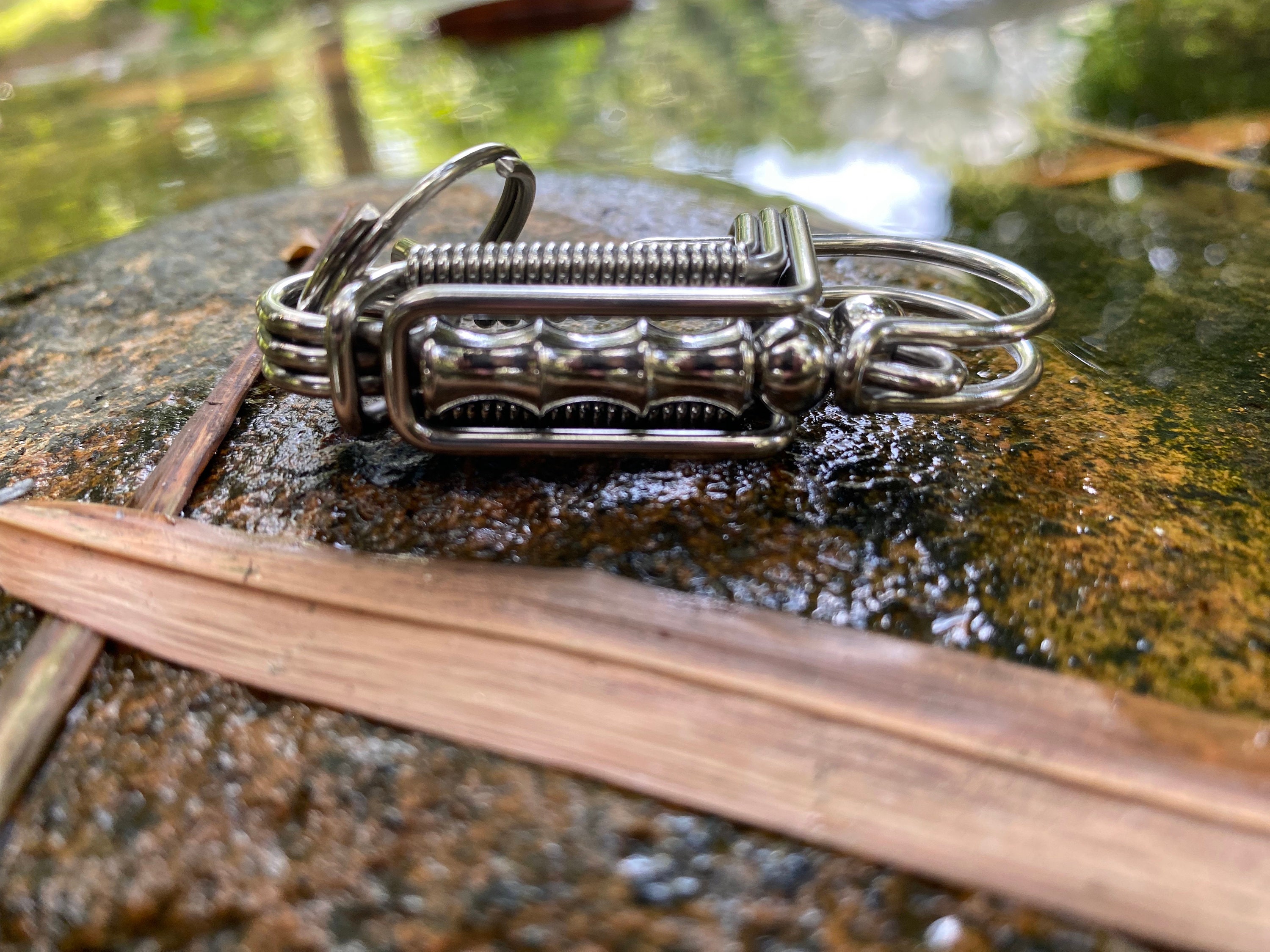Porte-clés mousqueton en fil métallique fait à la main avec motif de  cylindre, porte-clés super durable Acheter une fois utiliser pour toujours  -  France