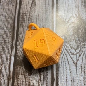 3D gedruckte große D20 Weihnachtskugel (V2)