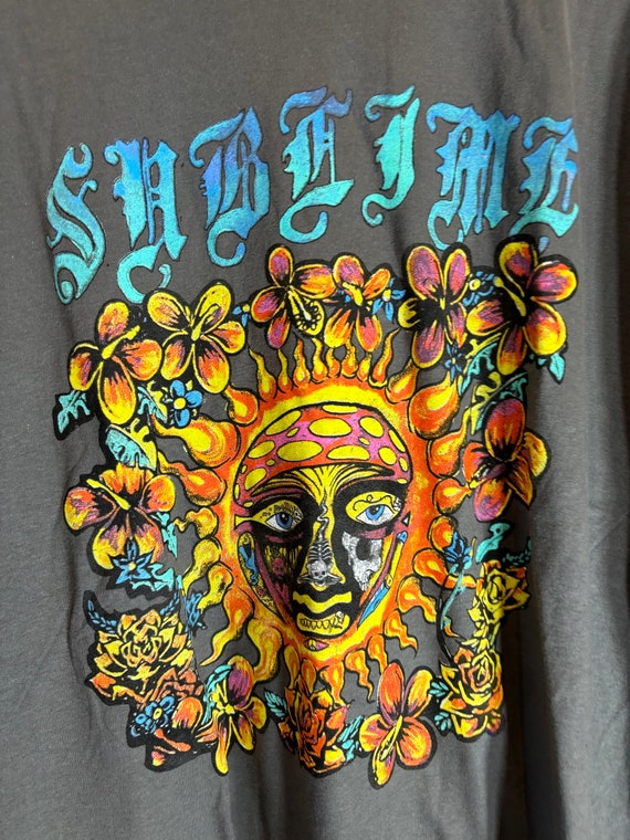 sublime large grey graphic vintage preowned tshirt