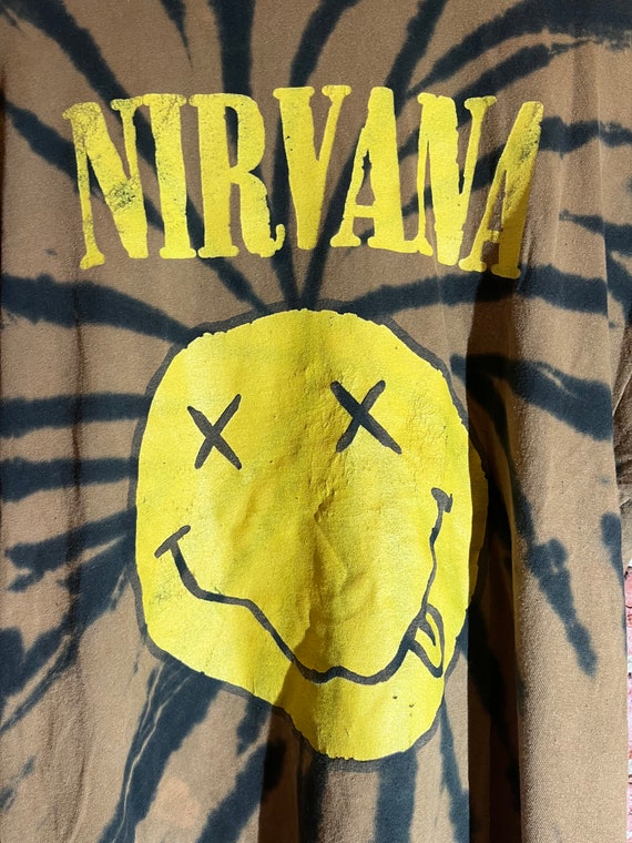 Nirvana large brown tie dye graphic vintage preown