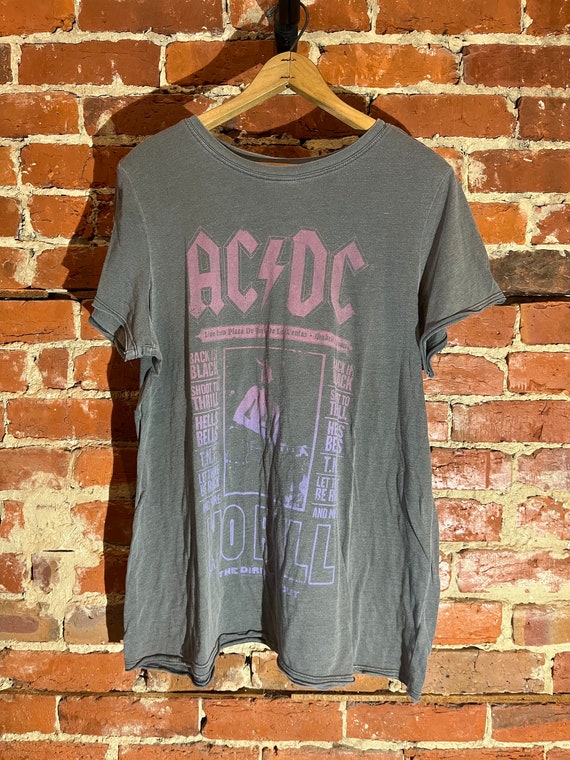 acdc 2xlarge grey graphic vintage preowned tshirt - image 2