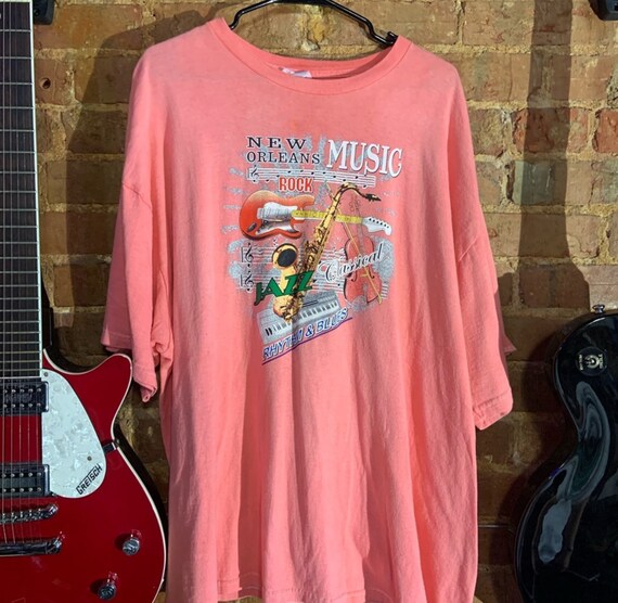 New Orleans 2xlarge pink graphic vintage tshirt - image 2