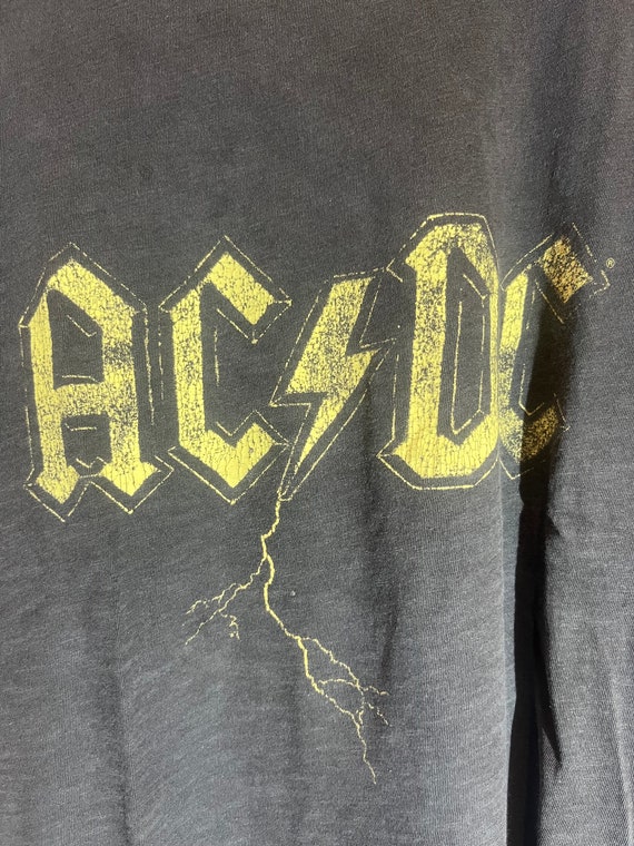 acdc small grey graphic vintage preowned tshirt