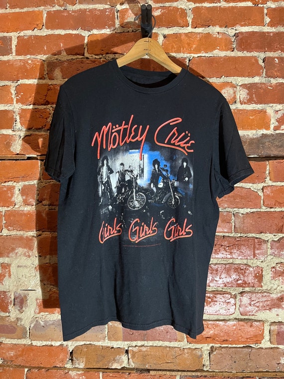 Motley Crue small black graphic vintage preowned … - image 2