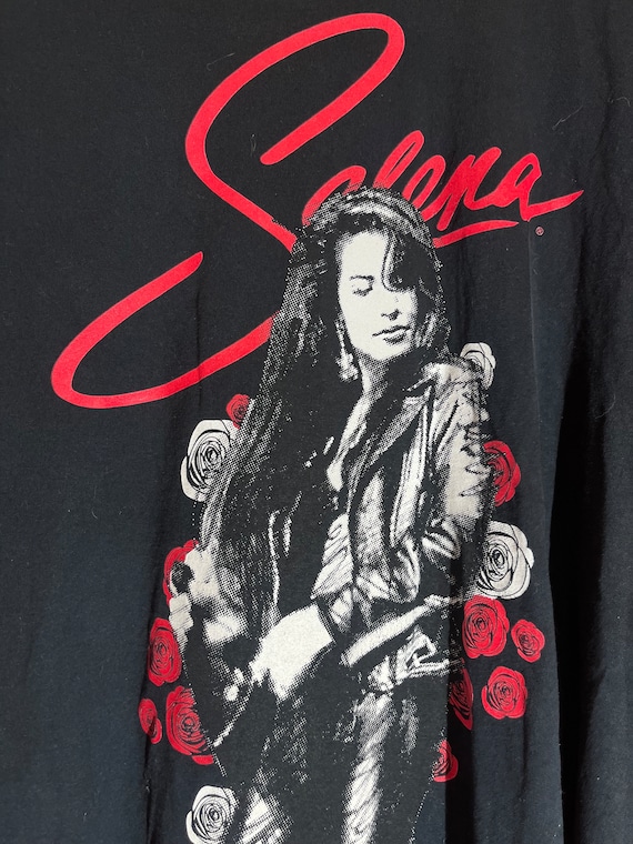 Selena xlarge black graphic vintage preowned tshi… - image 1