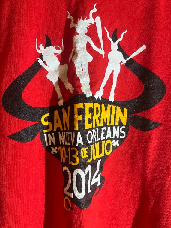 San Fermin 2xlarge red graphic vintage preowned t… - image 1