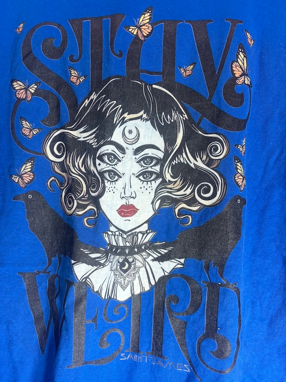 stay weird X-Large blue graphic preowned tshirt