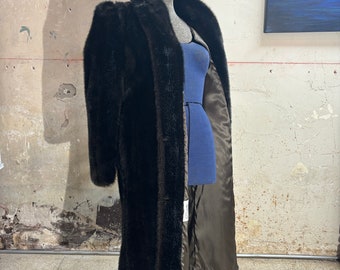 G. Caseratti originals large faux mink coat preowned