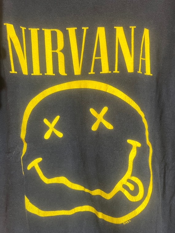 Nirvana small black graphic vintage preowned tshi… - image 1