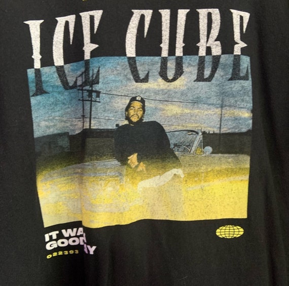 Ice cube large black graphic vintage tshirt - image 1