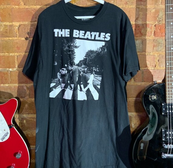 The Beatles xlarge black graphic vintage tshirt - image 2