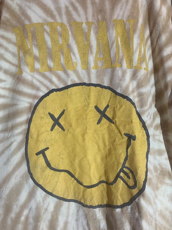 Nirvana large tan tie dye graphic tshirt