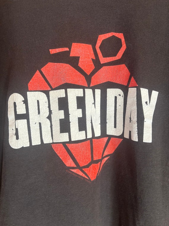 Green Day medium black graphic vintage preowned ts