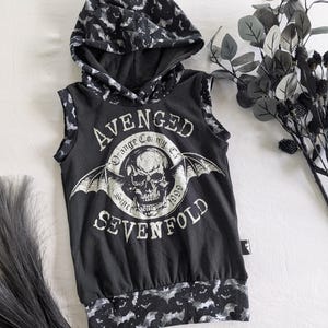 3-6yr Grow With Me Avenged Sevenfold Kids Sleeveless Hoodie Upcycled Merch Band Tee Heavy Metal Hard Rock Bats Skull A7X