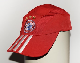 Vintage Adidas FC Bayern München Cap - Classic Football Hat Collectible Retro Sportswear