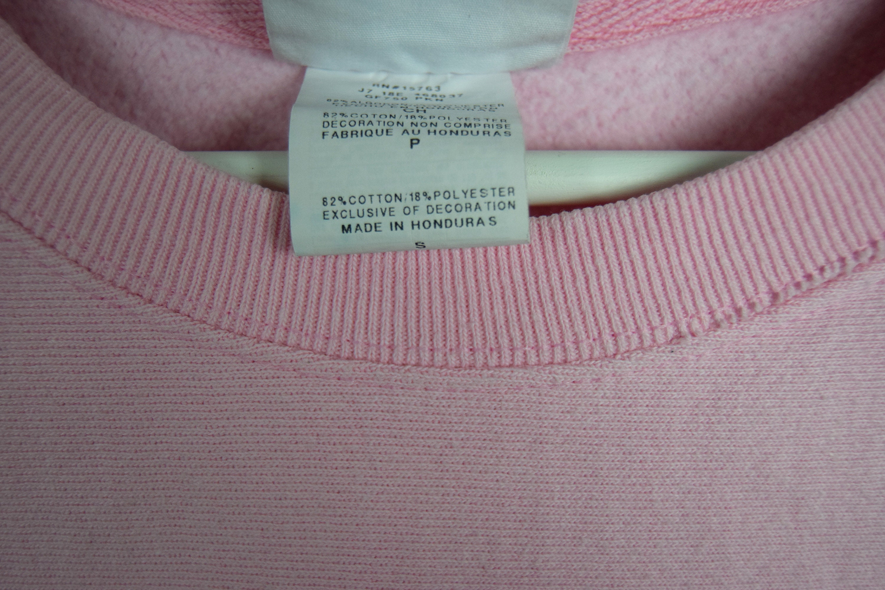 Vintage Champion Reverse Weave Crewneck Sweatshirt Pink Vintage Champion Reverse Weave Crewneck Sweatshirt Pink