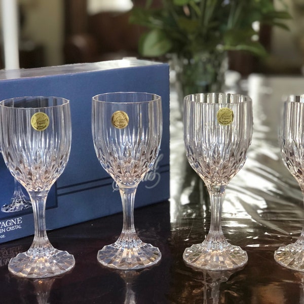 RARE, Vintage Bretagne Crystal Water Goblets, Set of 4, 7 3/8” Crystal Glassware, Cristal dArques 9 oz French Wine glass, NIB, Wedding Party