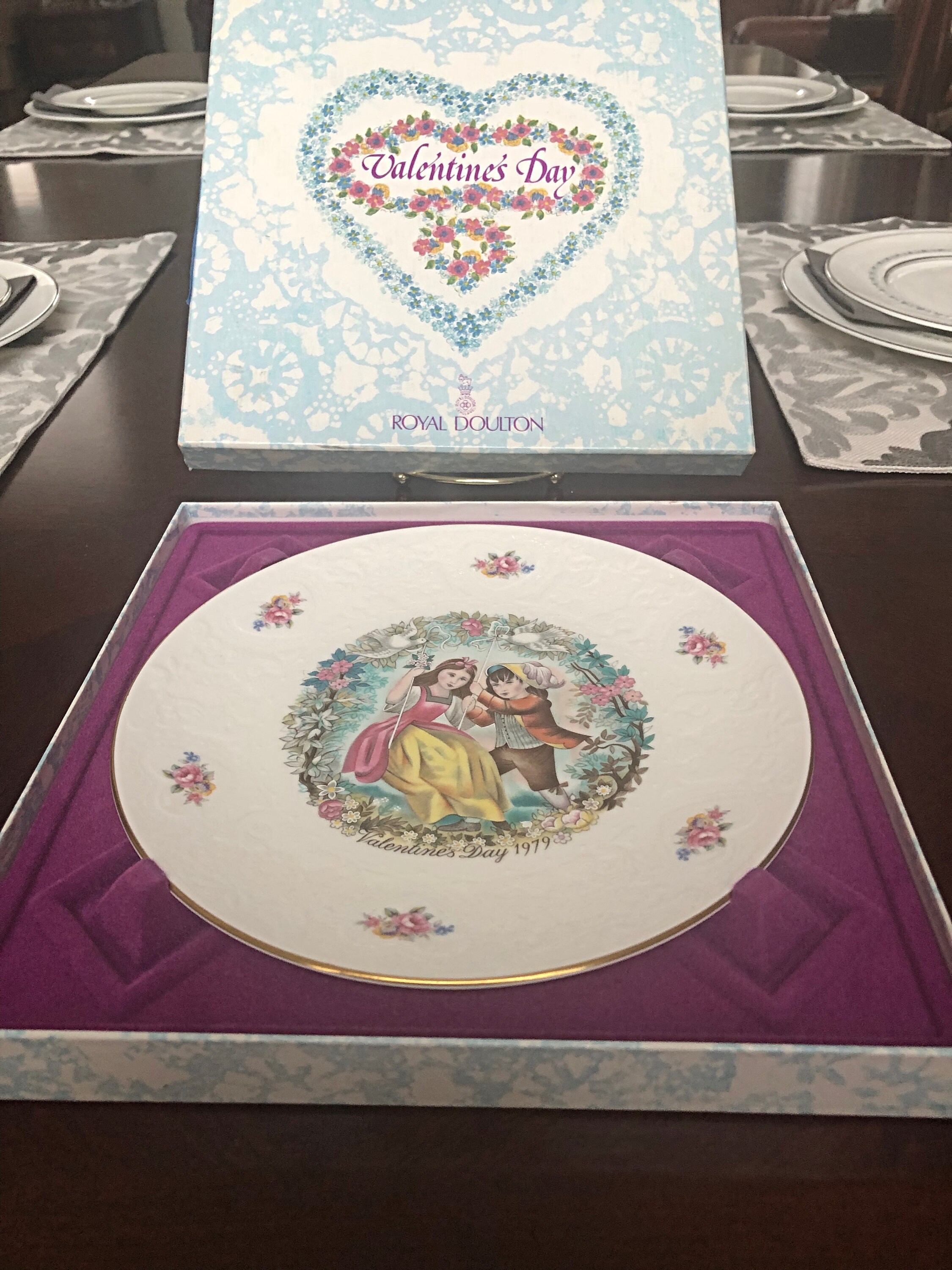 Royal Doulton VALENTINE Plate, Vintage Collector Plate, 1979 Girl on a