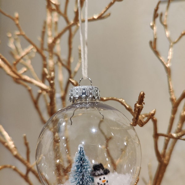 Snow globe ornament