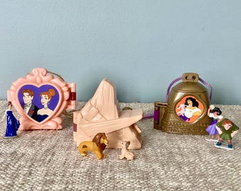 Disney Mini Play Sets - Choose LION KinG, ANASTASIA, or HUNCHBACK of Notre Dame, Toy Figures Included!, Once Upon a Time Locket Toy, Vintage