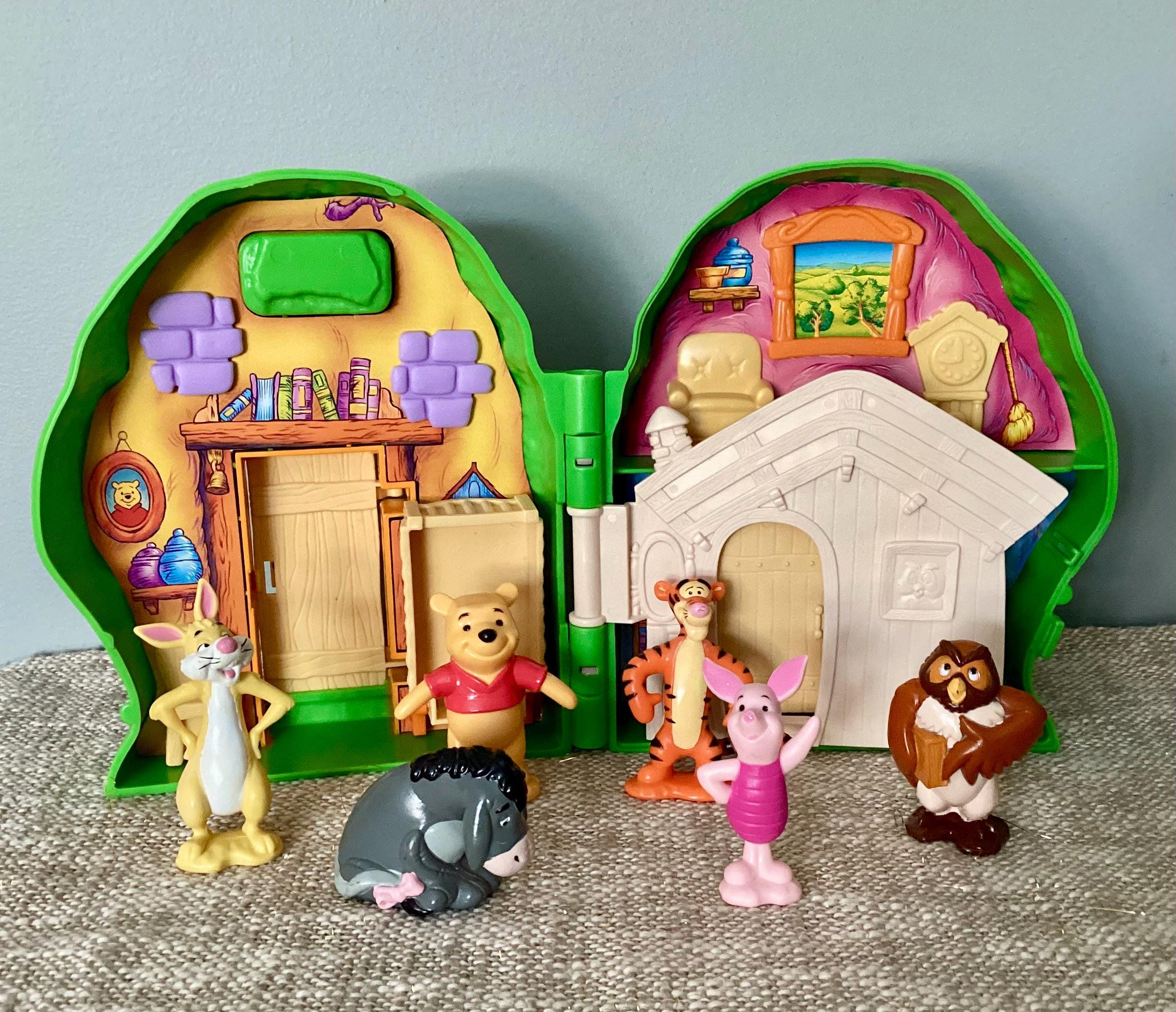 Disney WINNIE the Pooh Mr. Sanders TREE HOUSE Play Set, Includes 6